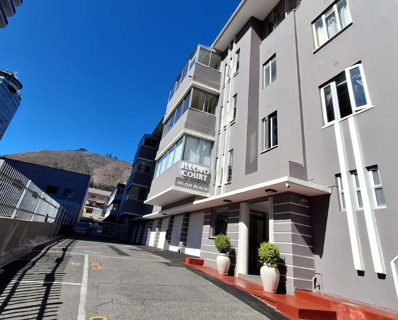 2 Bedroom Property for Sale in Sea Point Western Cape